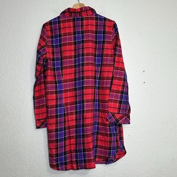 Victoria’s Secret Women’s Size Medium 2 Button Down Sleep Shirt Bundle Cotton - Picture 10 of 13